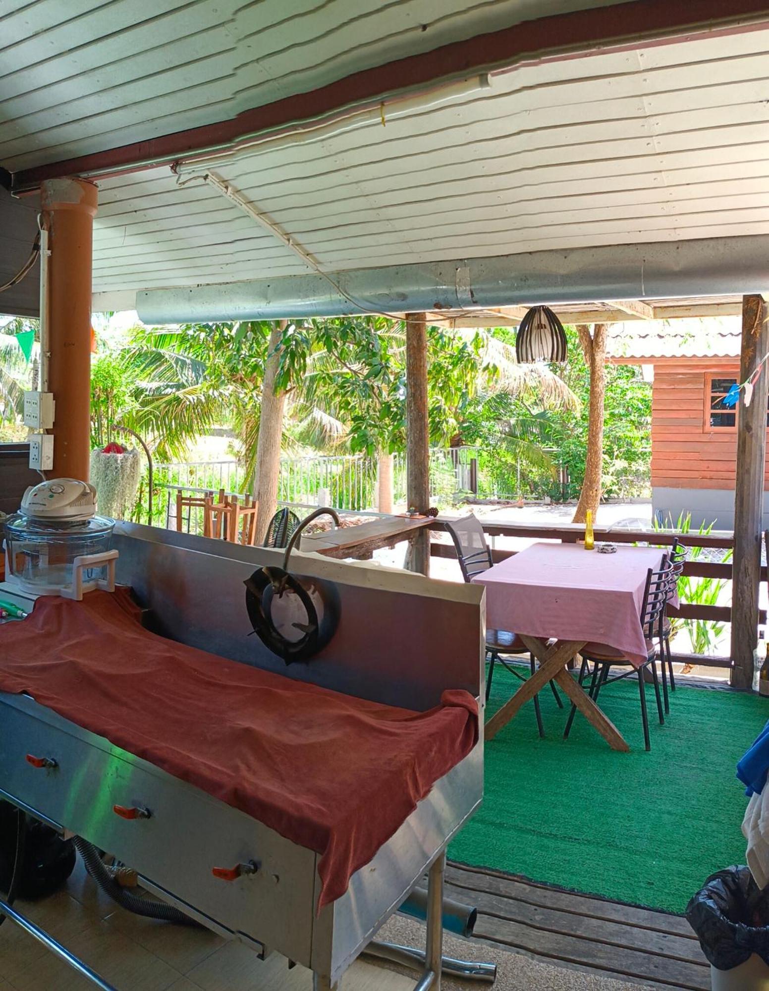 บาคัสโฮมลอร์ด Villa หาดเจ้าสำราญ ภายนอก รูปภาพ